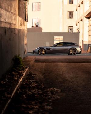 Ferrari GTC4Lusso on ADV.1 Wheels (ADV05 M.V2 ADVANCED) 2020 года  (AU)